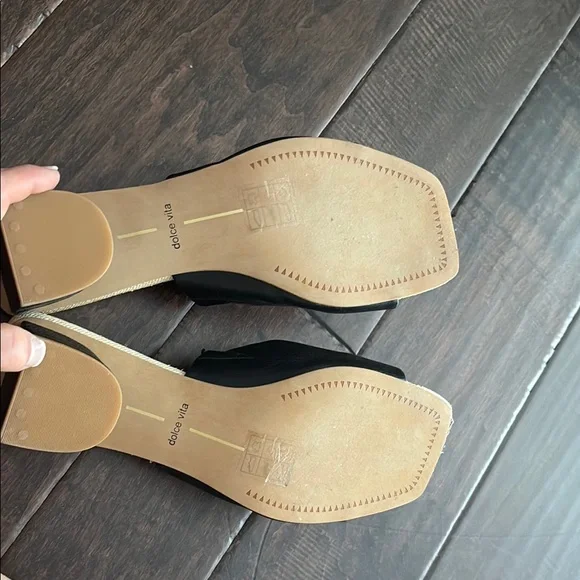 Dolce Vita Black Women's Sandals - Picture 5 of 6